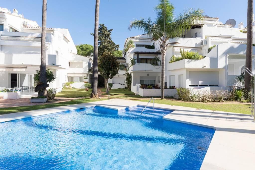 Incredible Luxury Location In Puerto Banus Beach For Families 마르베야 외부 사진