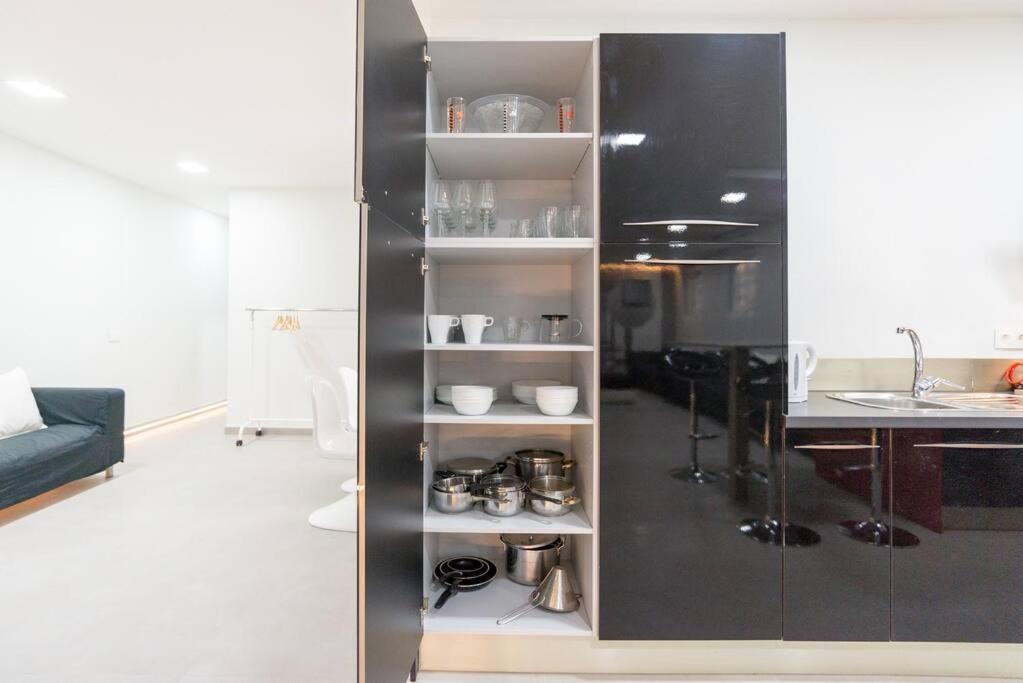 Incredible Luxury Location In Puerto Banus Beach For Families 마르베야 외부 사진