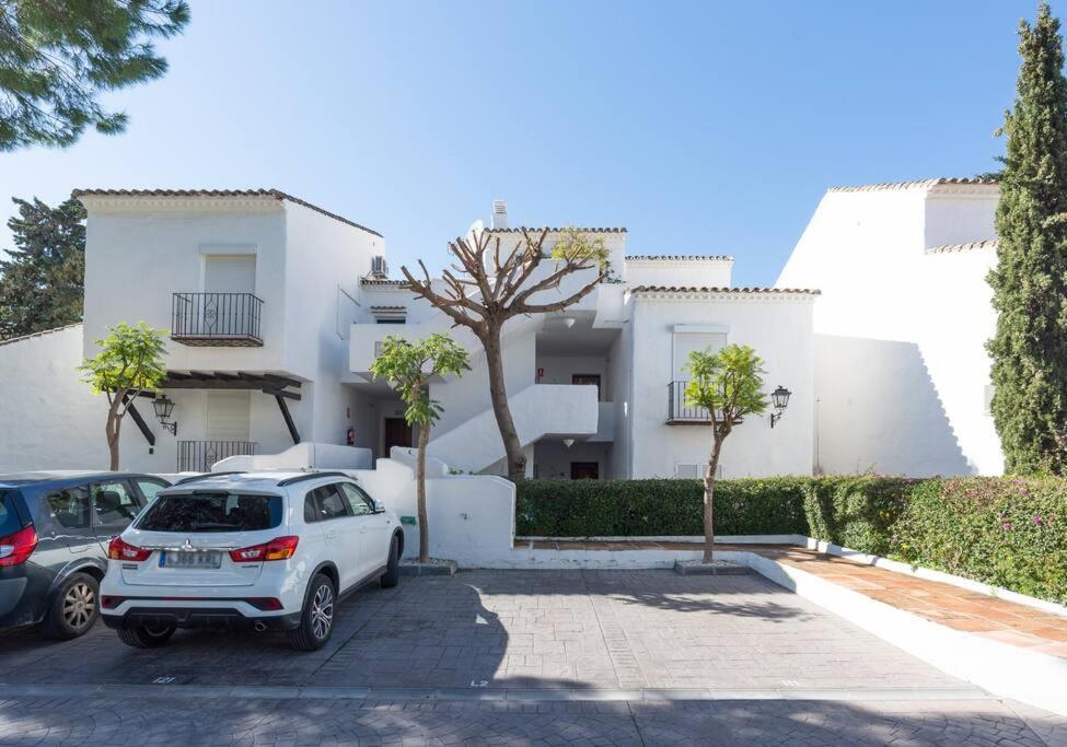 Incredible Luxury Location In Puerto Banus Beach For Families 마르베야 외부 사진