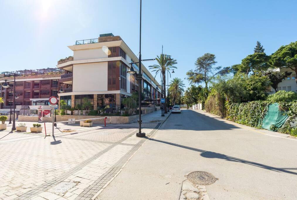 Incredible Luxury Location In Puerto Banus Beach For Families 마르베야 외부 사진