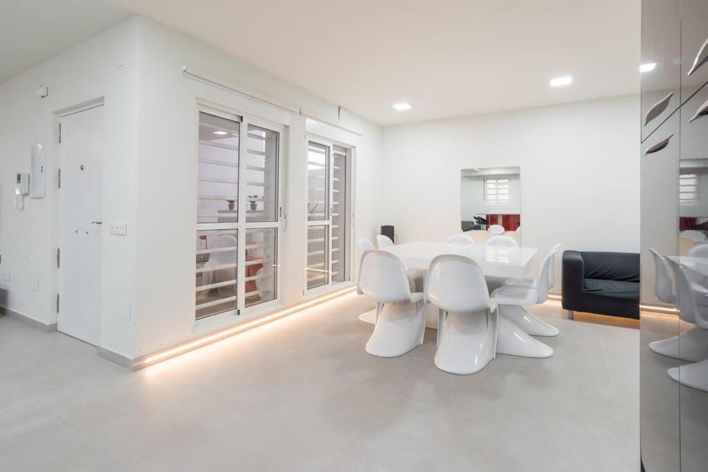 Incredible Luxury Location In Puerto Banus Beach For Families 마르베야 외부 사진